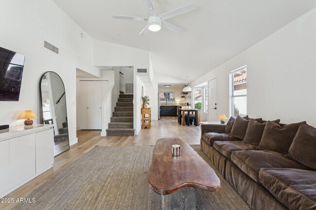 Foto del edificio - 7931 W Shaw Butte Dr