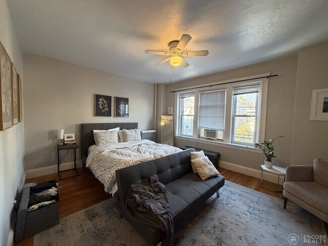 Foto del edificio - 11 Gray St