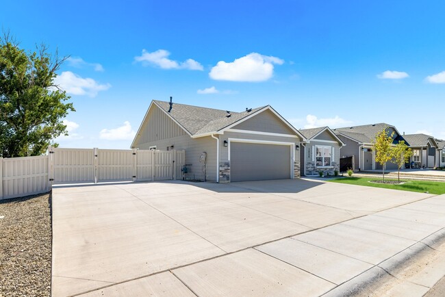 Building Photo - Brand New Home with RV Pad and Premium Fin...