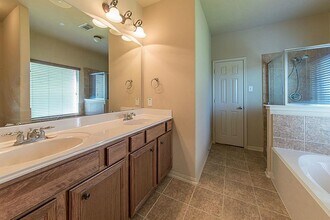 Building Photo - 28114 Helmsman Knolls Dr