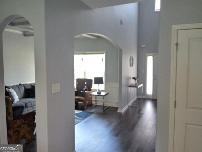 Foto del edificio - 201 Cliffhaven Cir