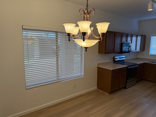 Foto del edificio - Gilbert 3 Bed, 2 Full Bath Single Story Home