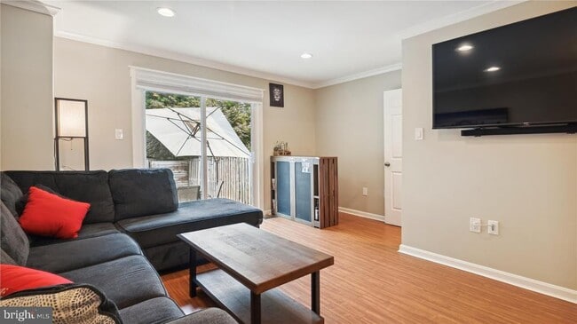 Building Photo - 6312 Chimney Wood Ct