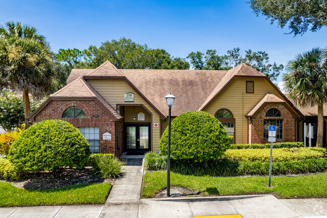 250 los apartamentos Lakepoint Dr Altamonte Springs, FL, 32701-5824 - Lakewood Park at Altamonte Springs