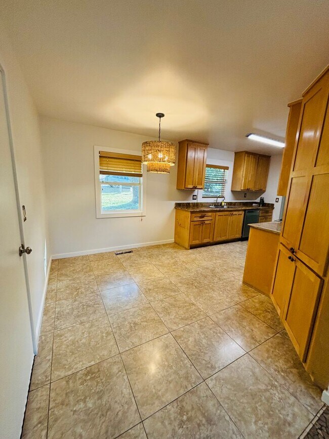 Foto del edificio - 700 E Edna St