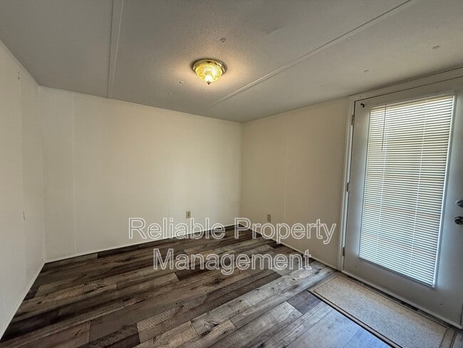 Building Photo - 200B Wilsons Mills Rd