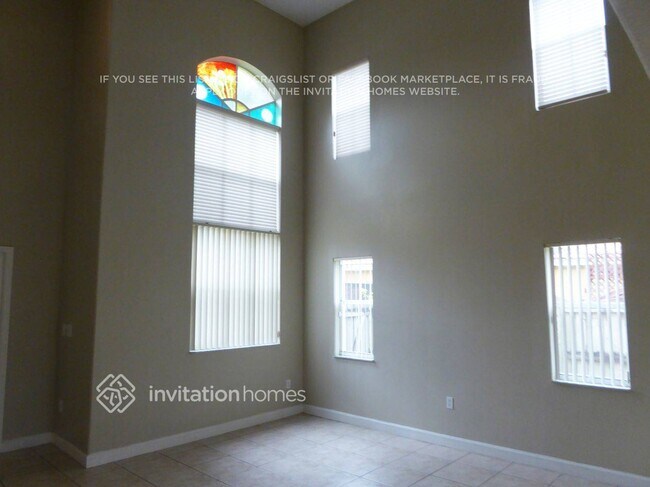 Foto del edificio - 16372 SW 93rd St