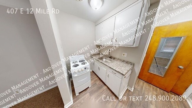 Foto del edificio - 407 E Twelve Mile Rd