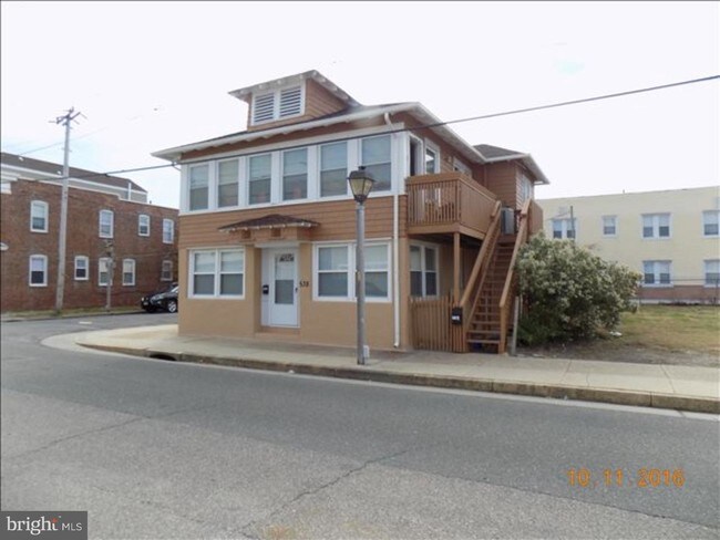 Building Photo - 538 N Massachusetts Ave