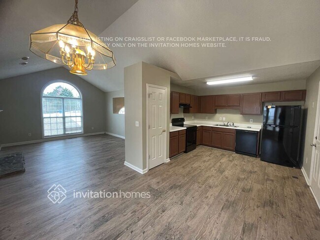 Foto del edificio - 128 Megan Way