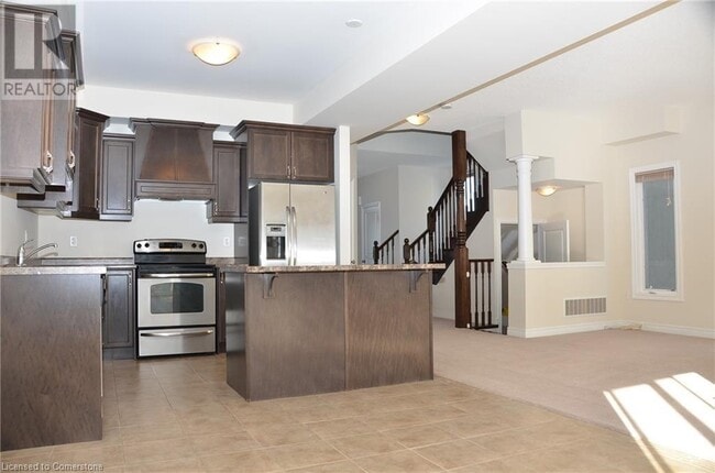 Building Photo - 341 Stonehenge Dr