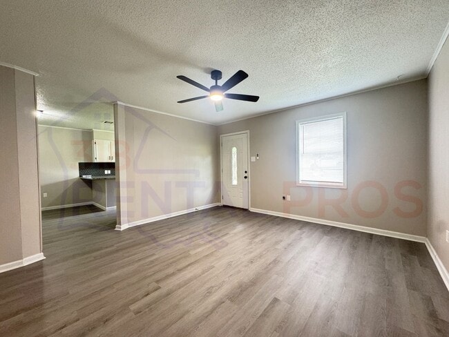 Building Photo - Updated 3 Bed 1 Bath Home in Grambling!