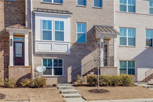 Building Photo - 770 Sunset Park Dr