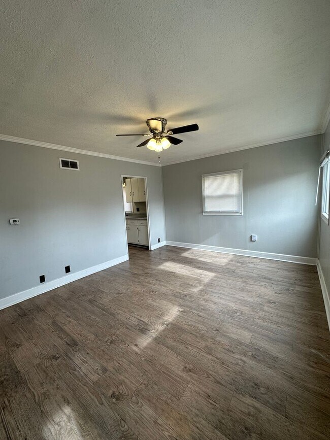 Foto del edificio - 3 Bedroom single family home