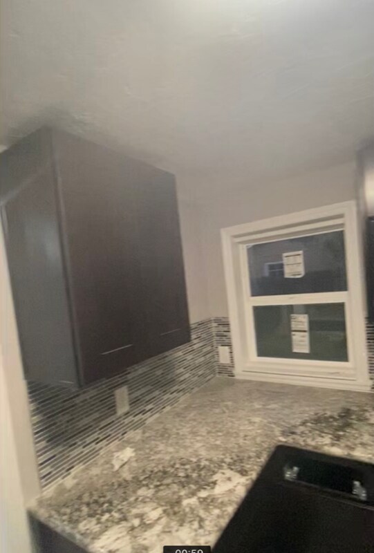 Foto del edificio - 652 NE Congress Ave