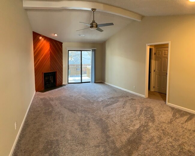 Foto del edificio - 133 Columbine Dr. Unit # 113