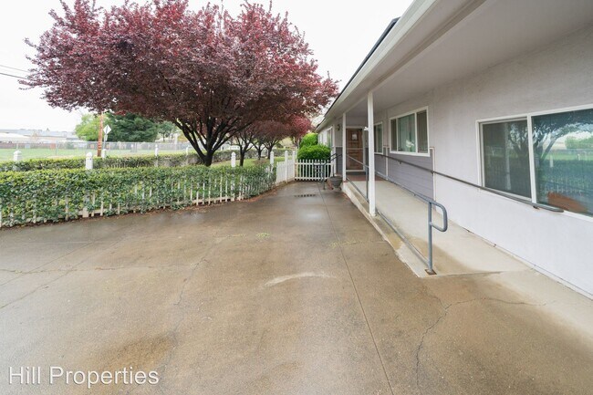 Foto del edificio - 5 br, 3 bath House - 278 Panama Ave