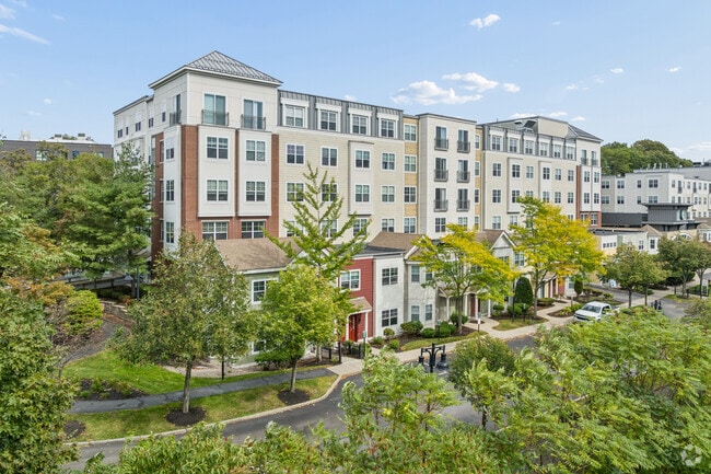 Building Photo - Woodland Station Apartments