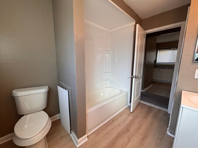 Foto del edificio - 20221 Tireman St