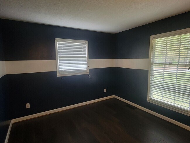 Foto del edificio - 3 Bedroom 2 Bathroom Home