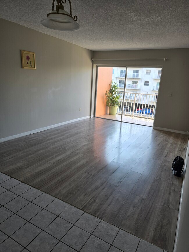 Foto del edificio - 3545 NE 167th St