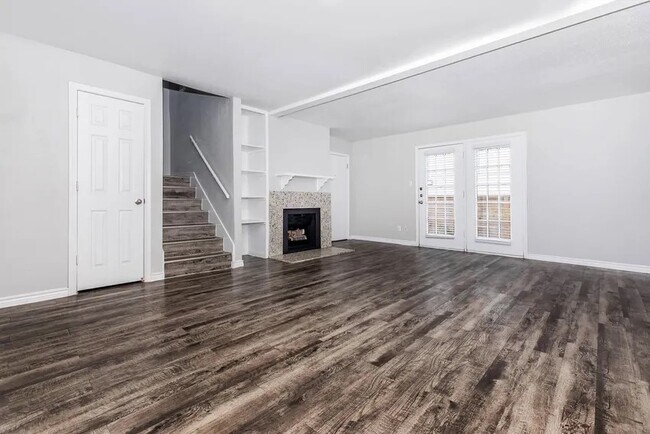 Foto del edificio - 4400 Memorial Dr