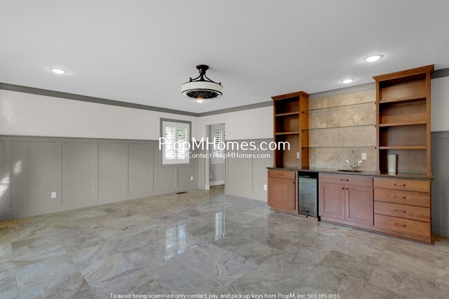 Foto del edificio - Stylish Updated Four Bedroom Home in Beave...
