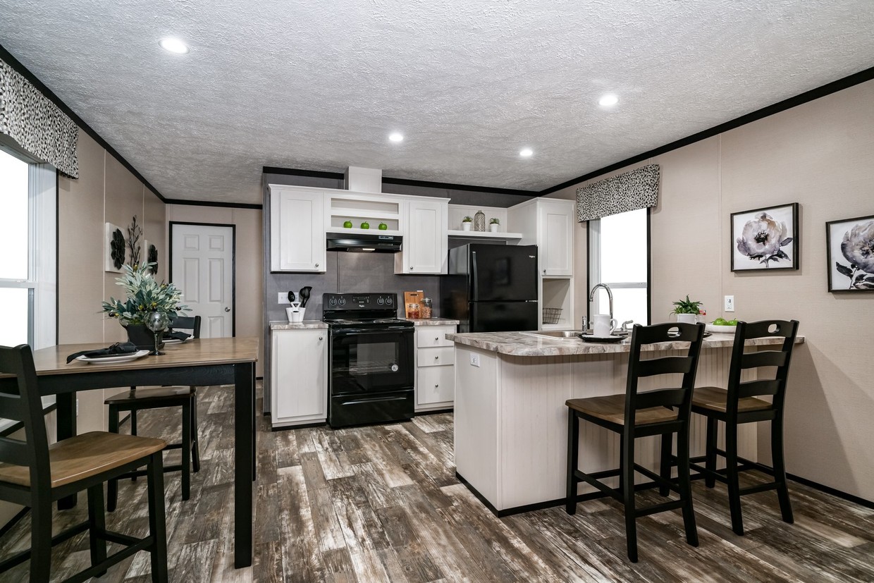 Nuevo apartamento Lexington de 3 HAB / 2 BA y 2 HAB y 2 BA de 2019 - Delta Village Mobile Home Community