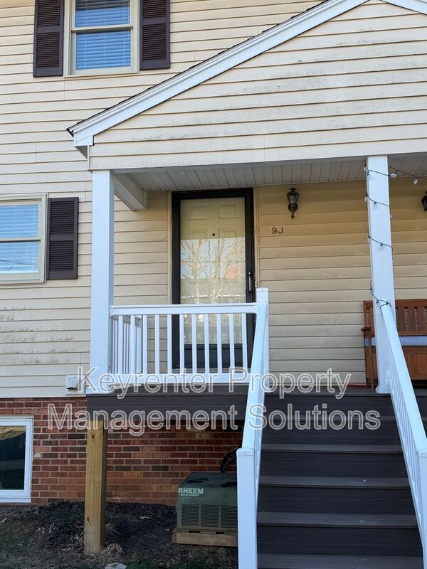 Building Photo - 700 Rife Rd