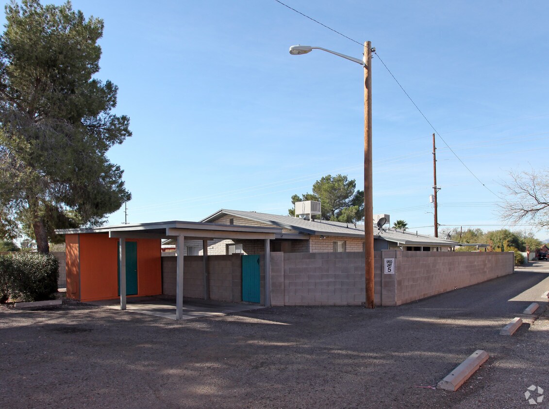 Building Photo - 3030-3044 N Palo Verde Blvd