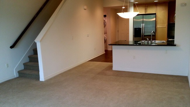 Foto del edificio - 931 E Walnut St