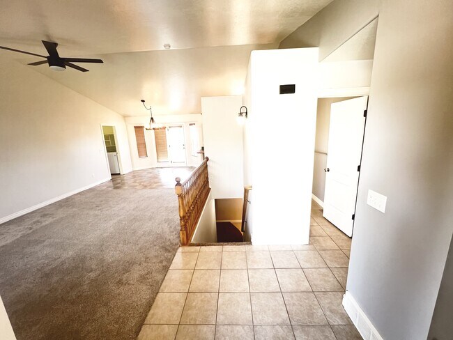 Building Photo - 1273 N 500 W