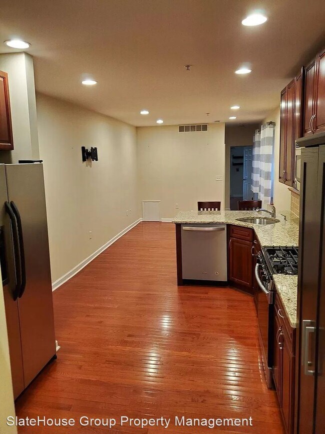 Foto del edificio - 983 N 5th St