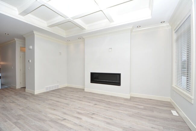 Building Photo - 8323-A-8388 88 Ave