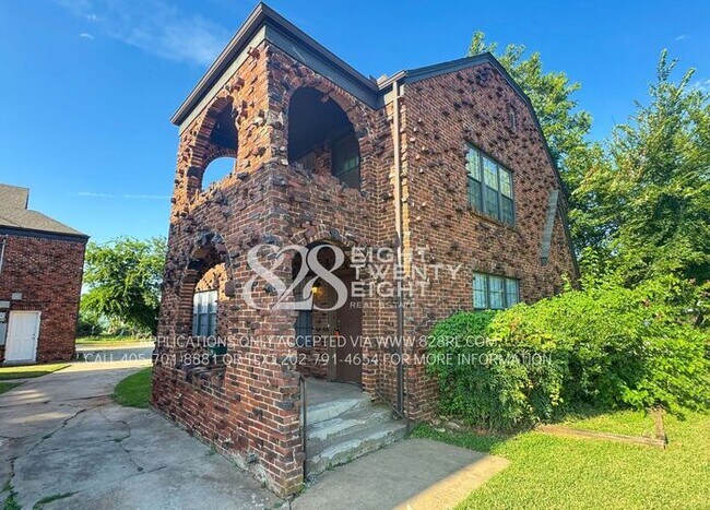 Foto del edificio - Historic 1 Bed/1 Bath with Bonus Room Dupl...