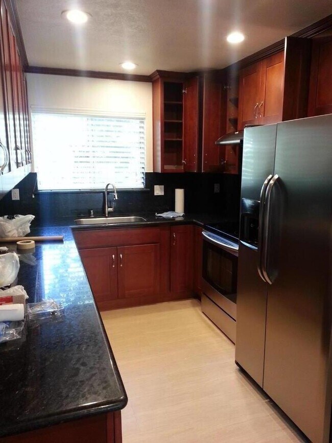 Foto del edificio - 1592 Four Oaks Cir