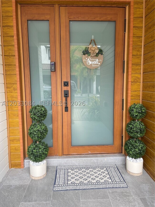Foto del edificio - 957 NW 10th St