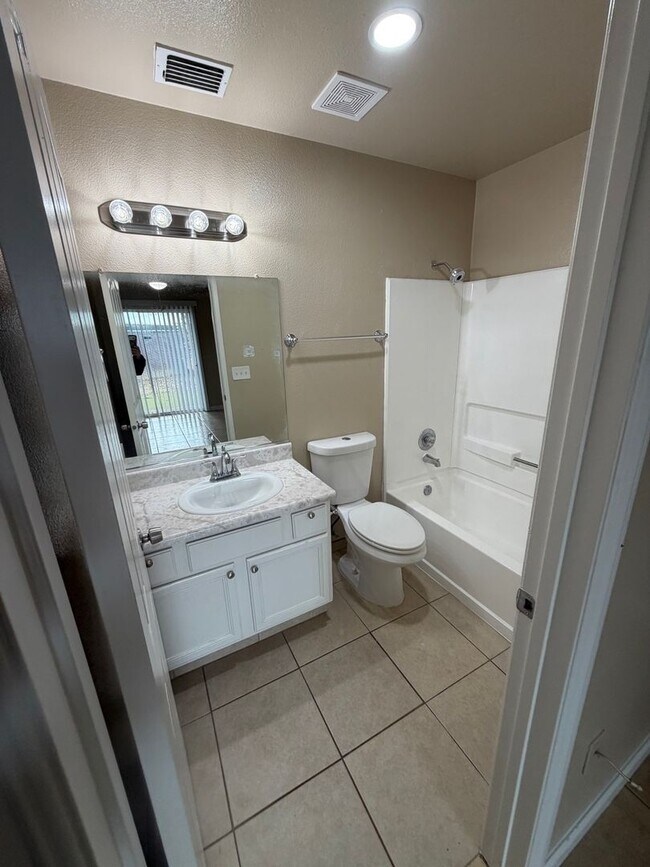 Foto del edificio - Apply today