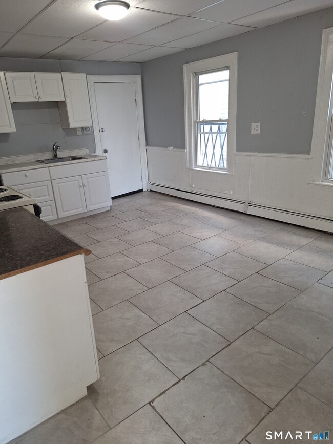 Foto del edificio - 199 Saltonstall Ave