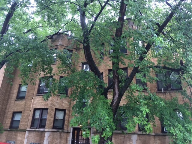 Foto del edificio - 4625 N Hamilton Ave