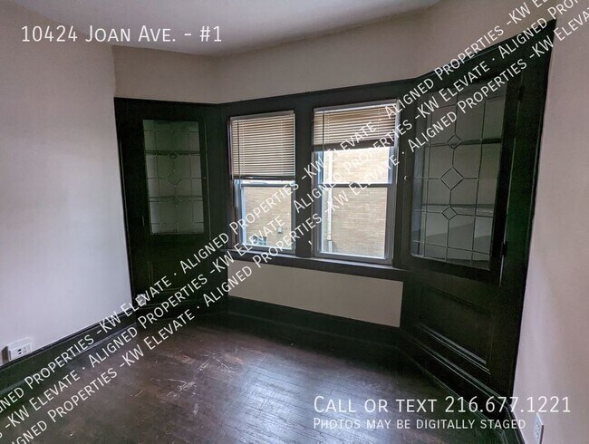 Foto del edificio - 10424 Joan Ave