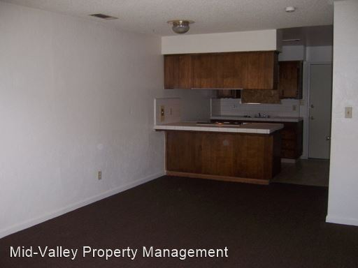 Primary Photo - 2 br, 1 bath House - 249 South H Street #2
