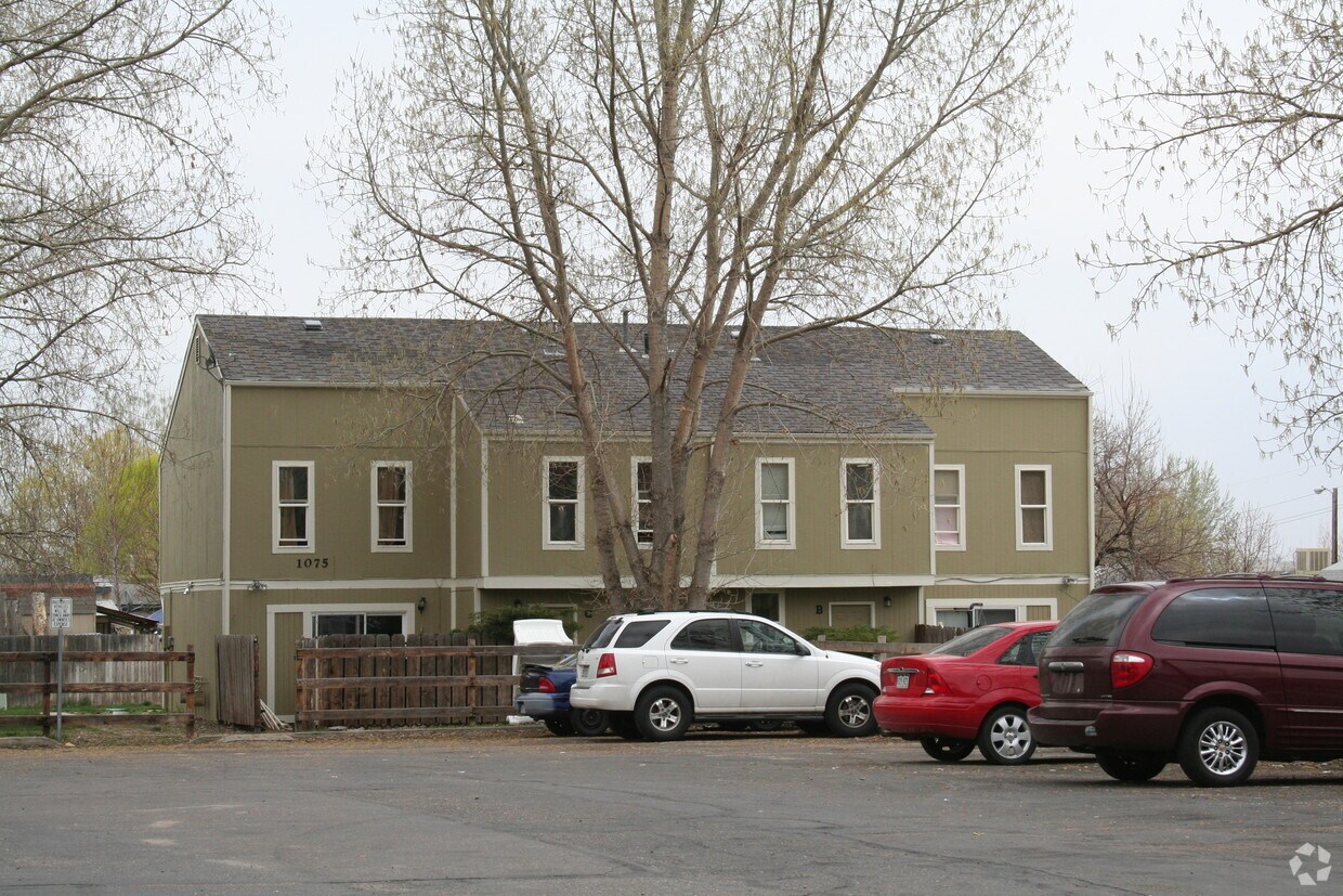 1075 Sir Galahad Dr, Lafayette, CO 80026 Apartments in Lafayette, CO