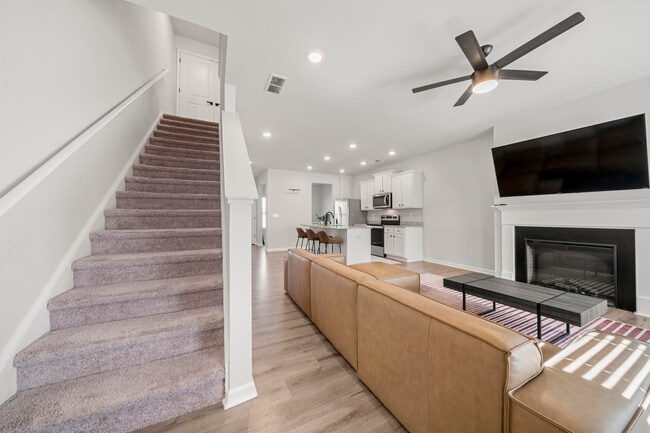 Foto del edificio - 4316 Mallory Ct