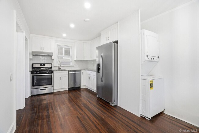 Foto del edificio - 76 N Kensico Ave