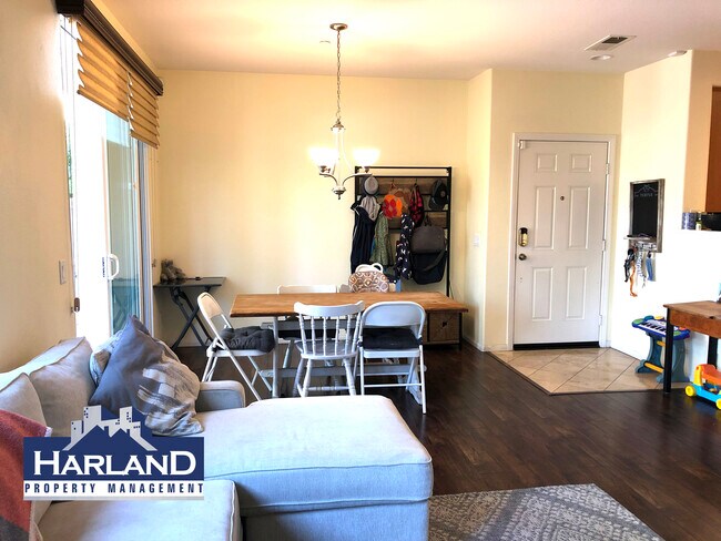 Building Photo - 2724 Prato Ln