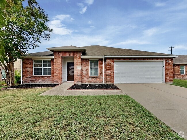 Building Photo - 1102 Longhorn Ln