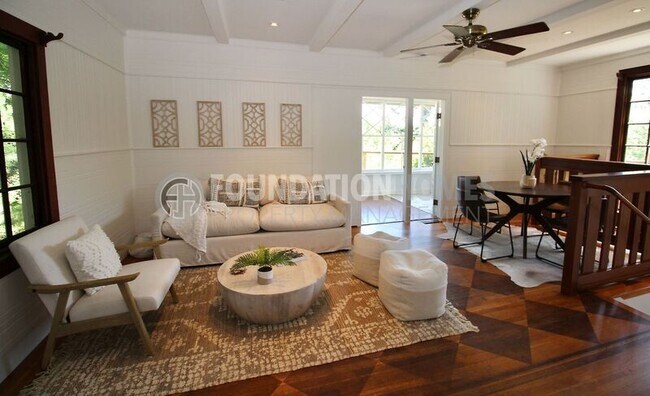 Foto del edificio - 47 Woodside Ln