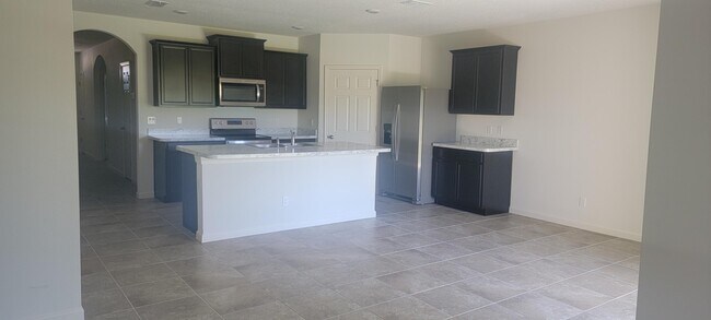 Foto del edificio - 3314 Trinity Cir