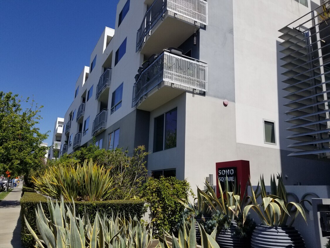 1700 Sawtelle Blvd Unit 208, Los Angeles, CA 90025 Condo for Rent in